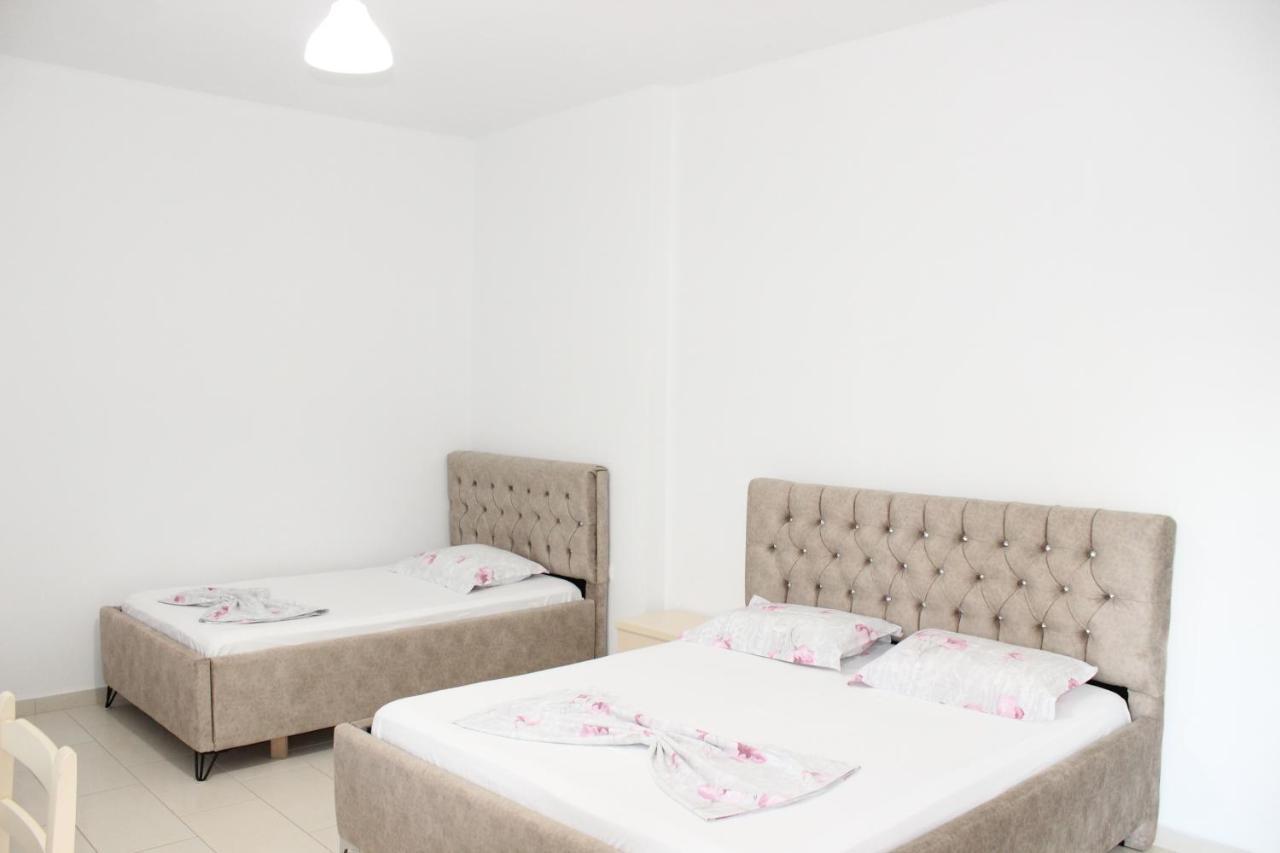 Leva'S Apartments Saranda Extérieur photo