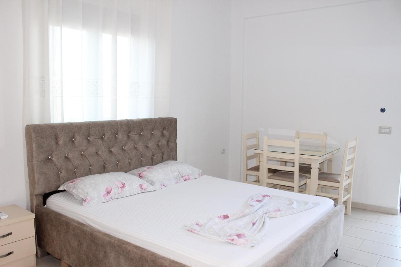 Leva'S Apartments Saranda Extérieur photo