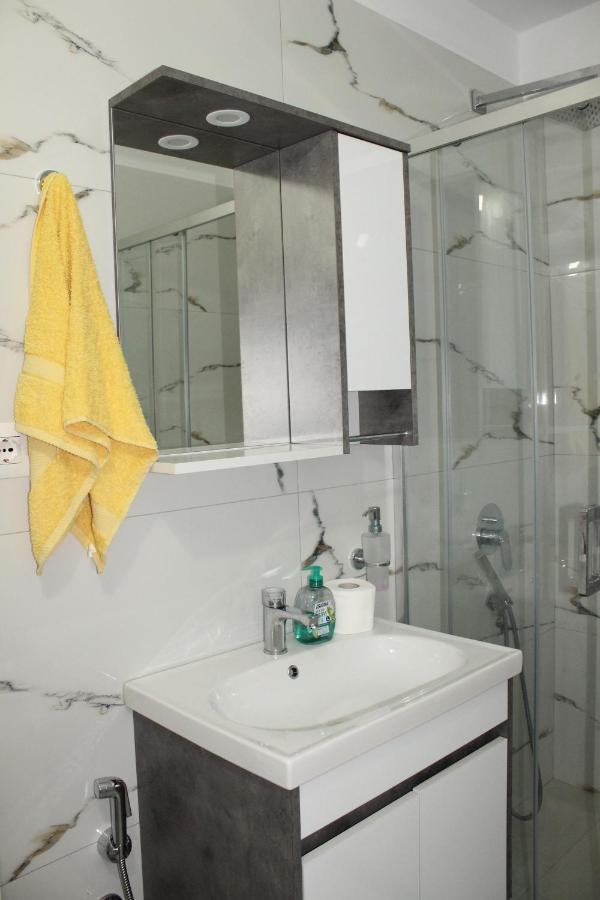 Leva'S Apartments Saranda Extérieur photo